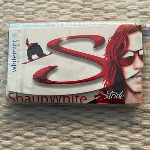 Sean White Stride Gum